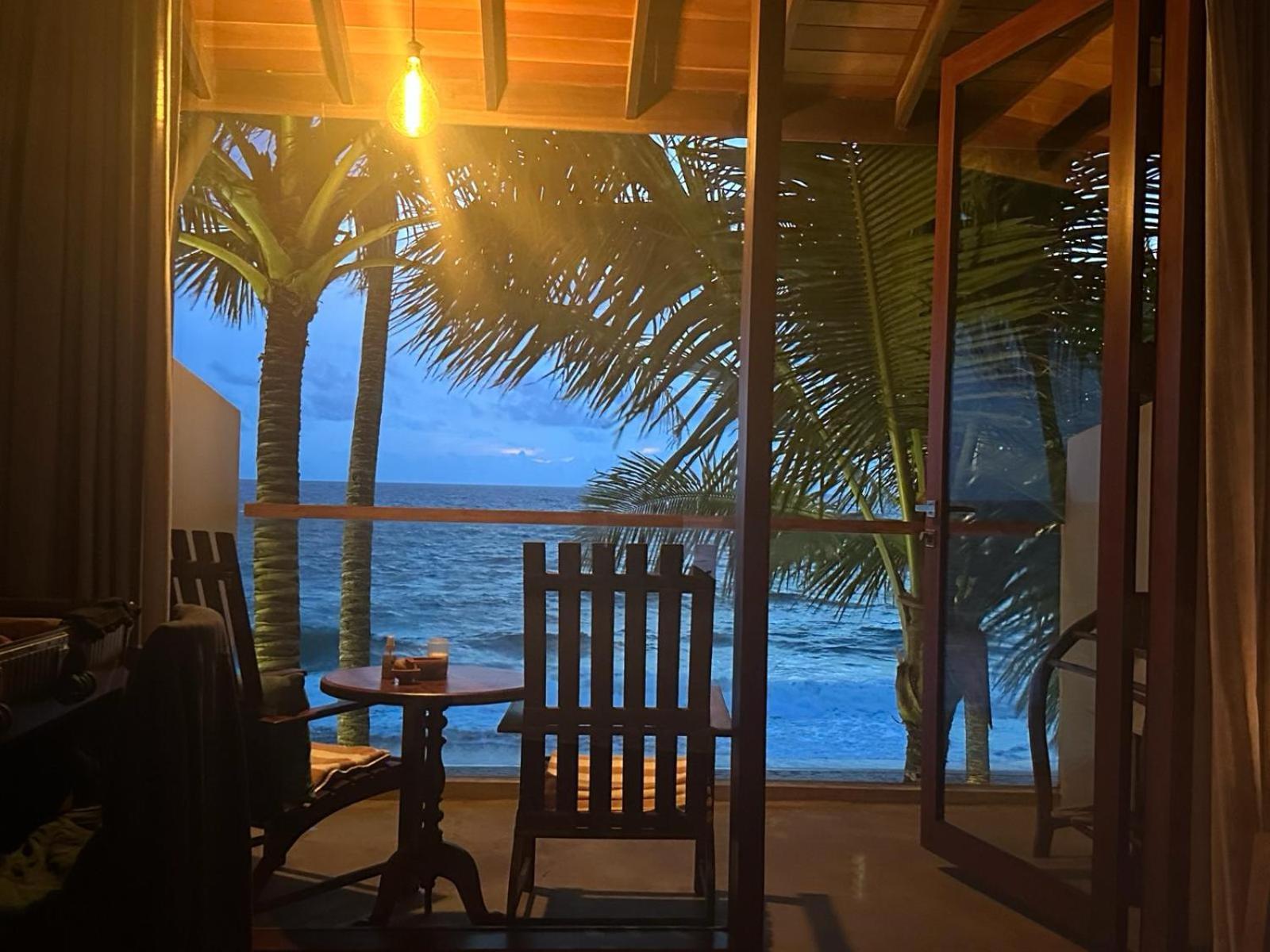Bk Beach Boutique Hotel - Hikkaduwa Exterior foto